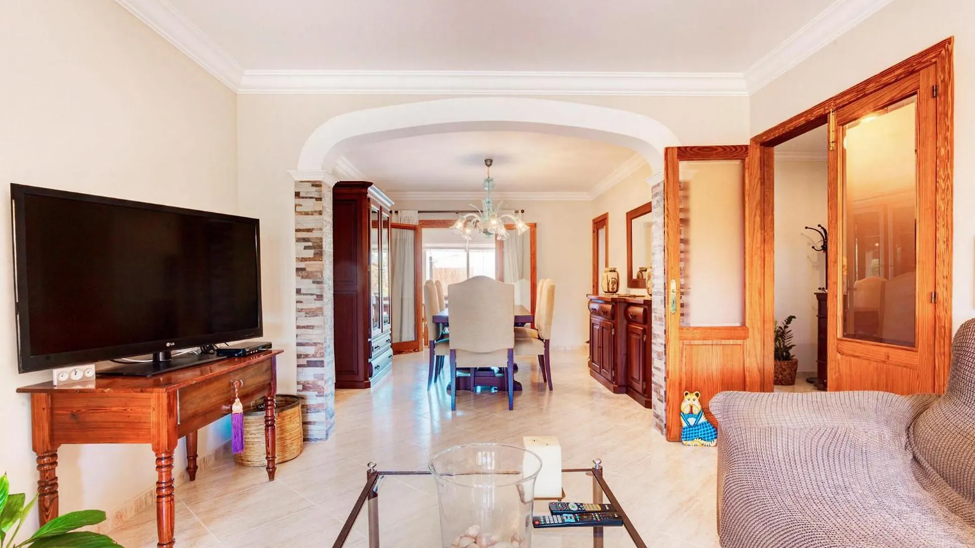 Cristofol Villa Campanet Tatil Evi